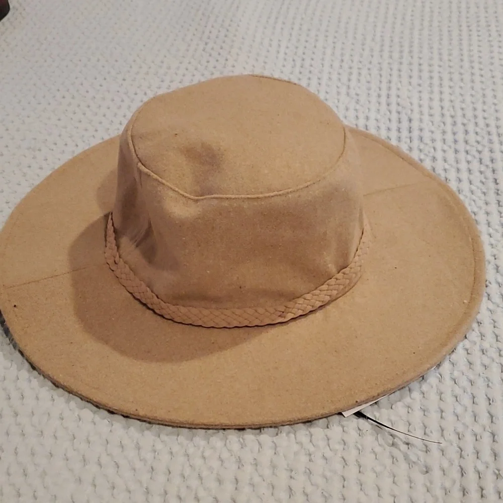 NWT ASN Harper Hat
